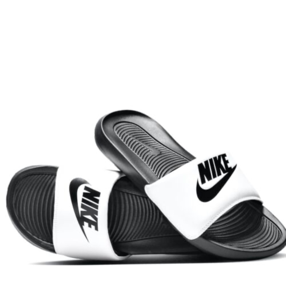 Nike Victori One Slide Mens Size 12 Black White Slides Sandals - Picture 7 of 9